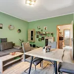 Classic Apartment *